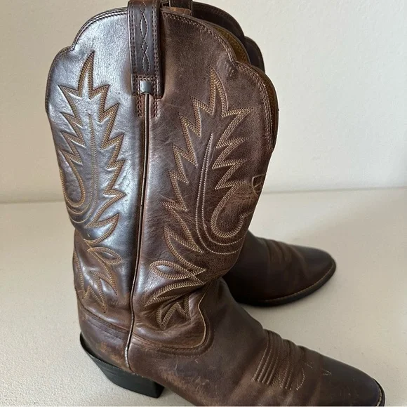 Ariat women’s heritage western boots distressed look R toe size 8 1/2 - Picture 11 of 16